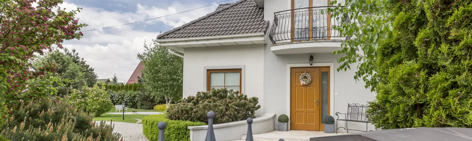 Entrance Doors by Rollplast