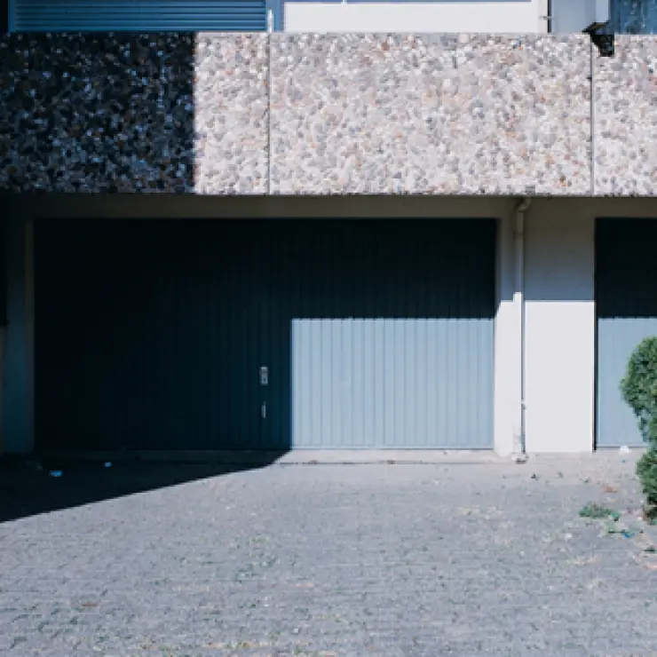 Garage doors Up and Over